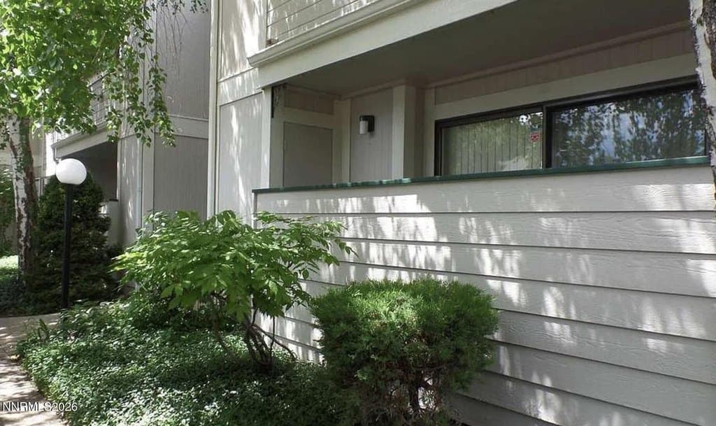 2624 Sunny Slope Dr Apt 10, Sparks