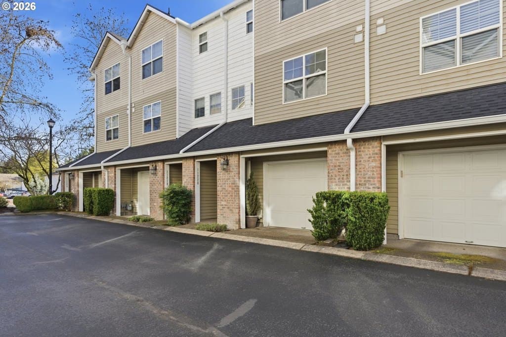 11220 SW Buffalo Pl, Portland