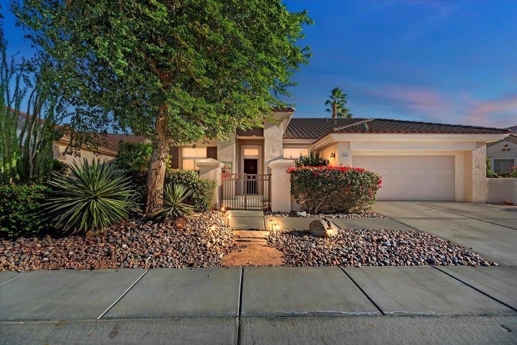 39322 Gainsborough Cir, Palm Desert