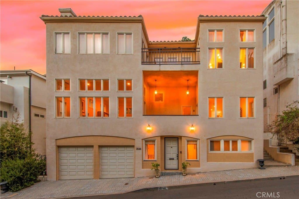 3546 Dixie Canyon Pl, Sherman Oaks