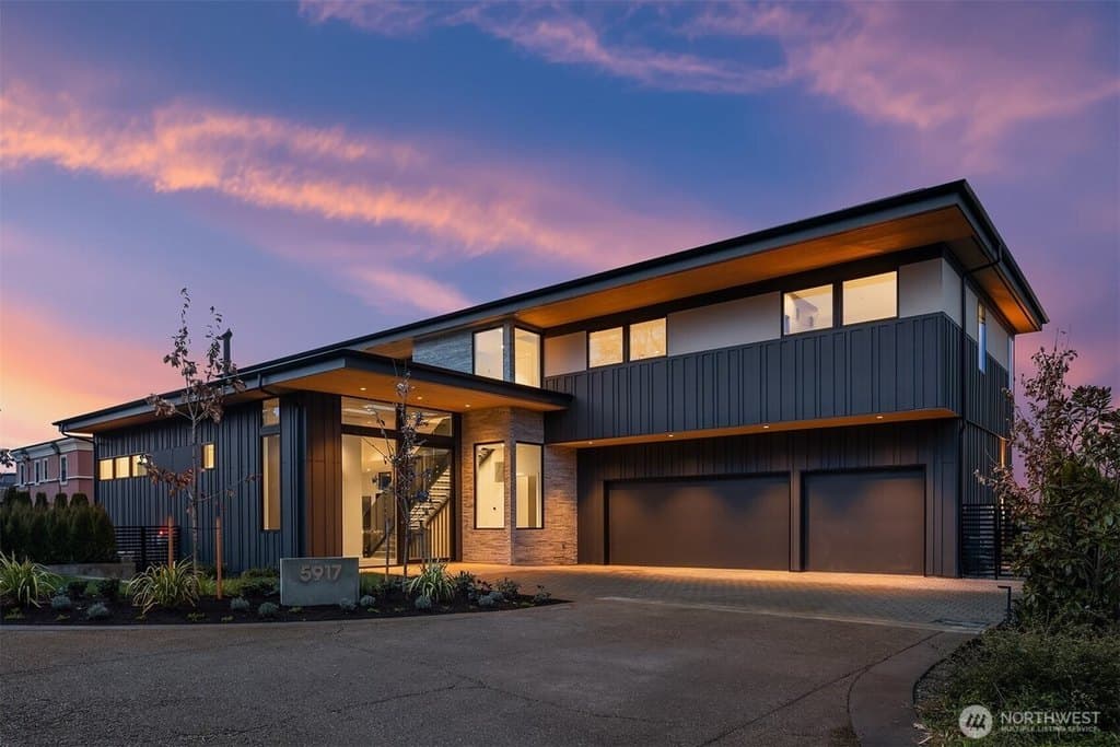 5917 104th Pl NE, Kirkland