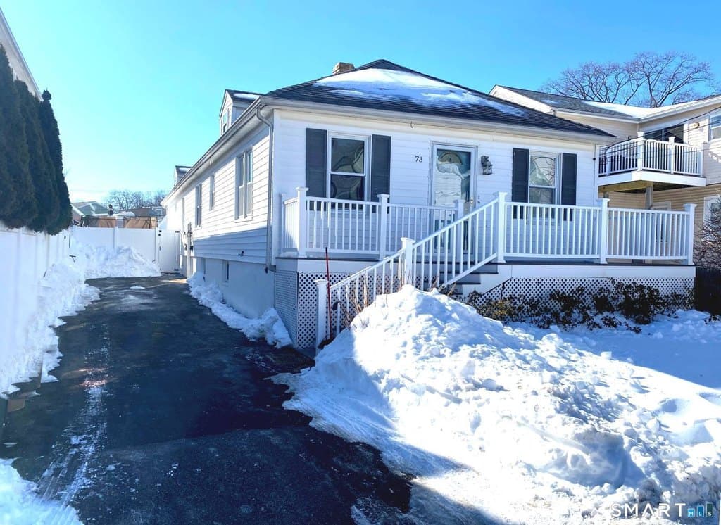 73 Rippowam Rd, Stamford