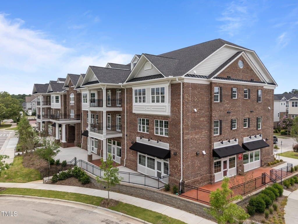 1600 Gathering Park Cir Unit 204, Cary
