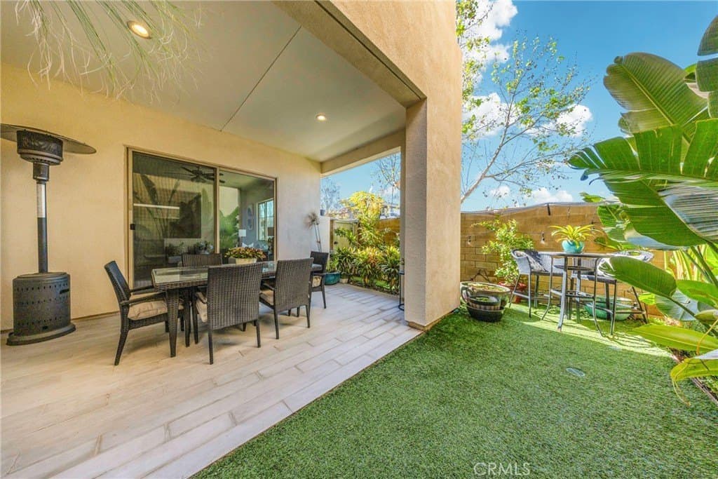 104 Interval, Irvine