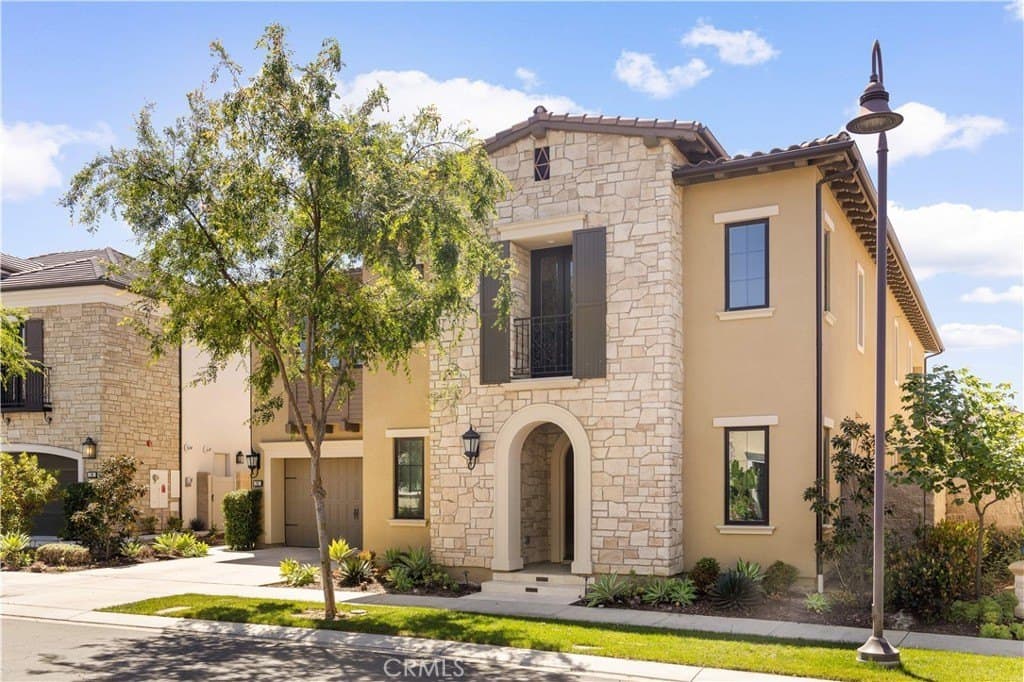 92 Interstellar, Irvine