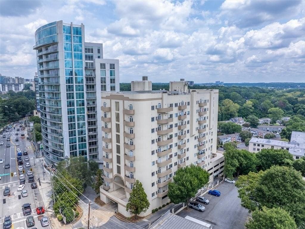 2161 Peachtree Rd NE Apt 605