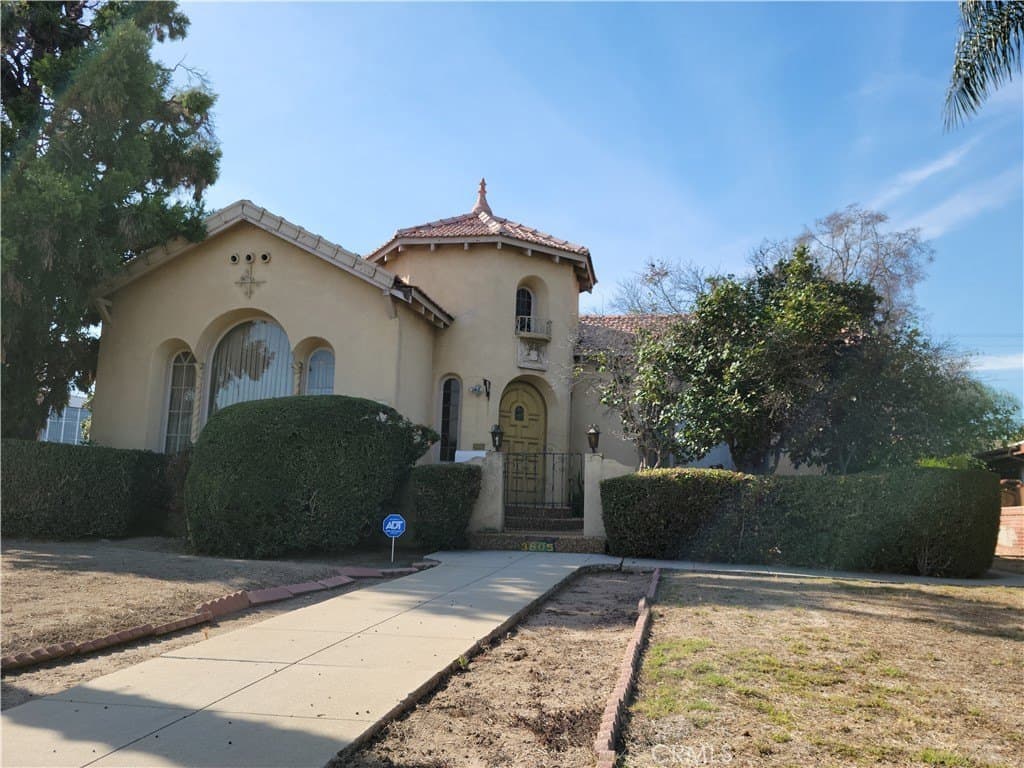 3805 Linden Ave, Long Beach