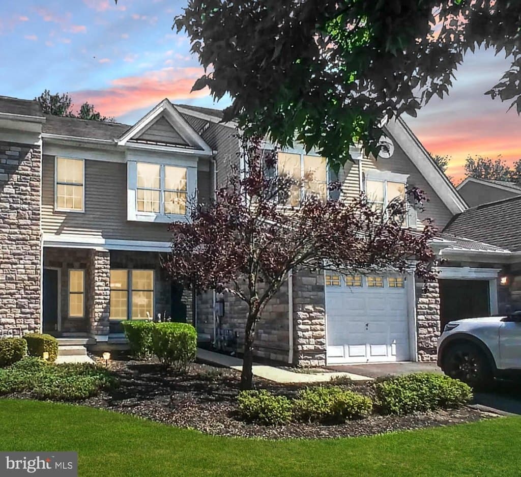 9 Wedgewood Ct, Princeton