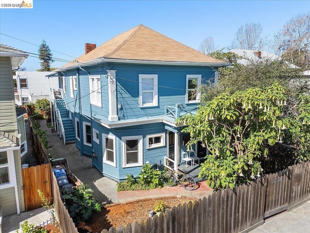3110 California St, Berkeley