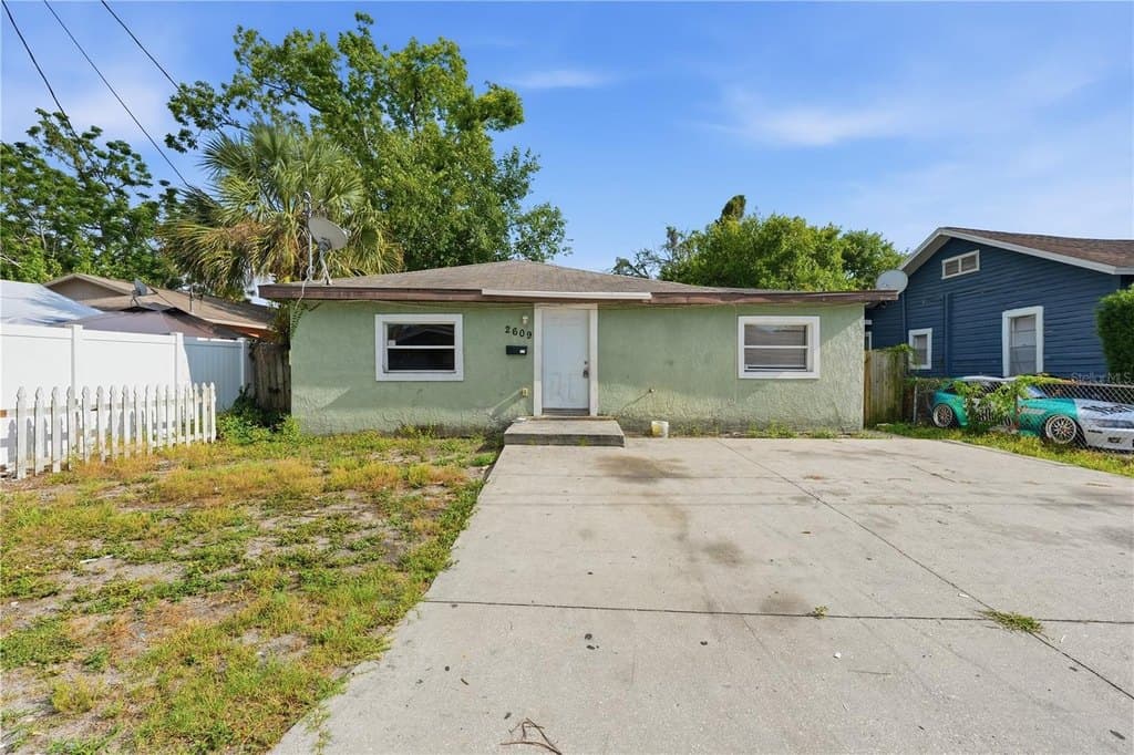 2609 E 28th Ave, Tampa