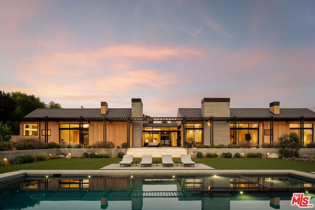 1225 Shippee Ln, Ojai