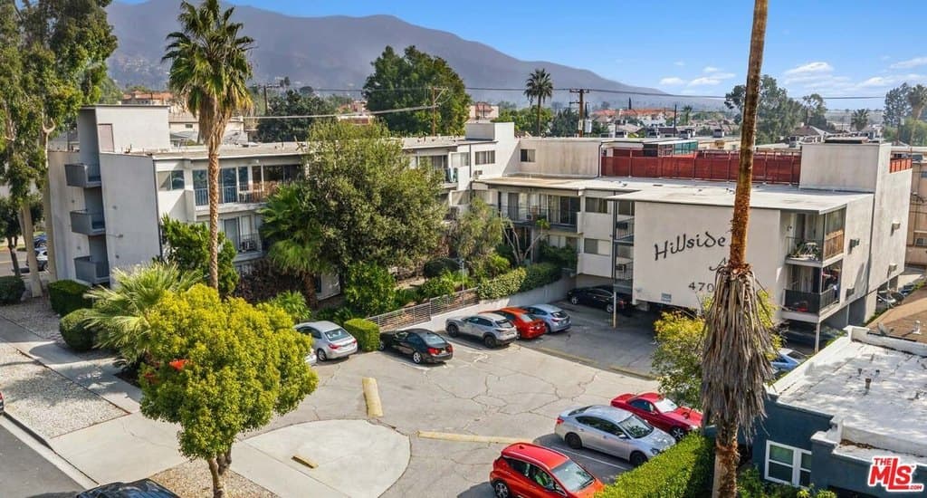 470 E Angeleno Ave, Burbank