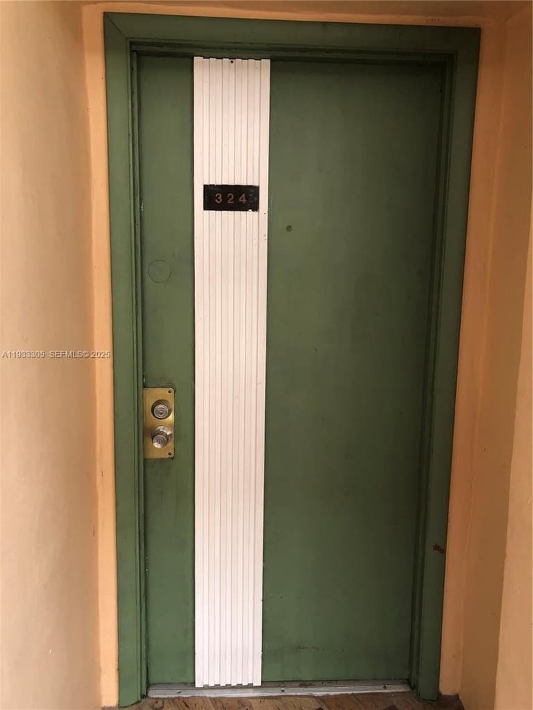 8400 SW 133rd Ave Rd Apt 324