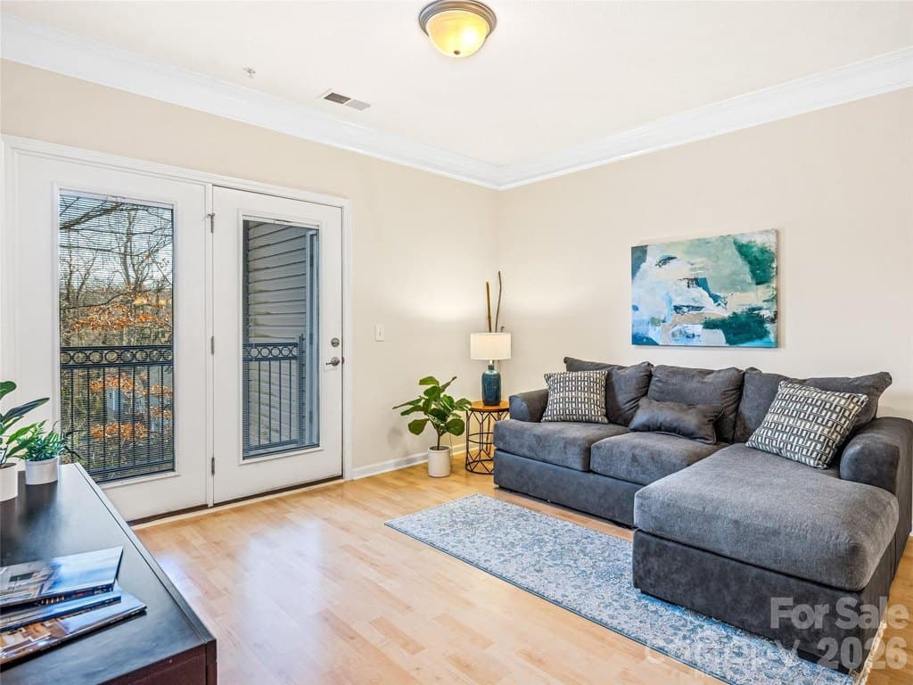 726 Appeldoorn Cir, Asheville