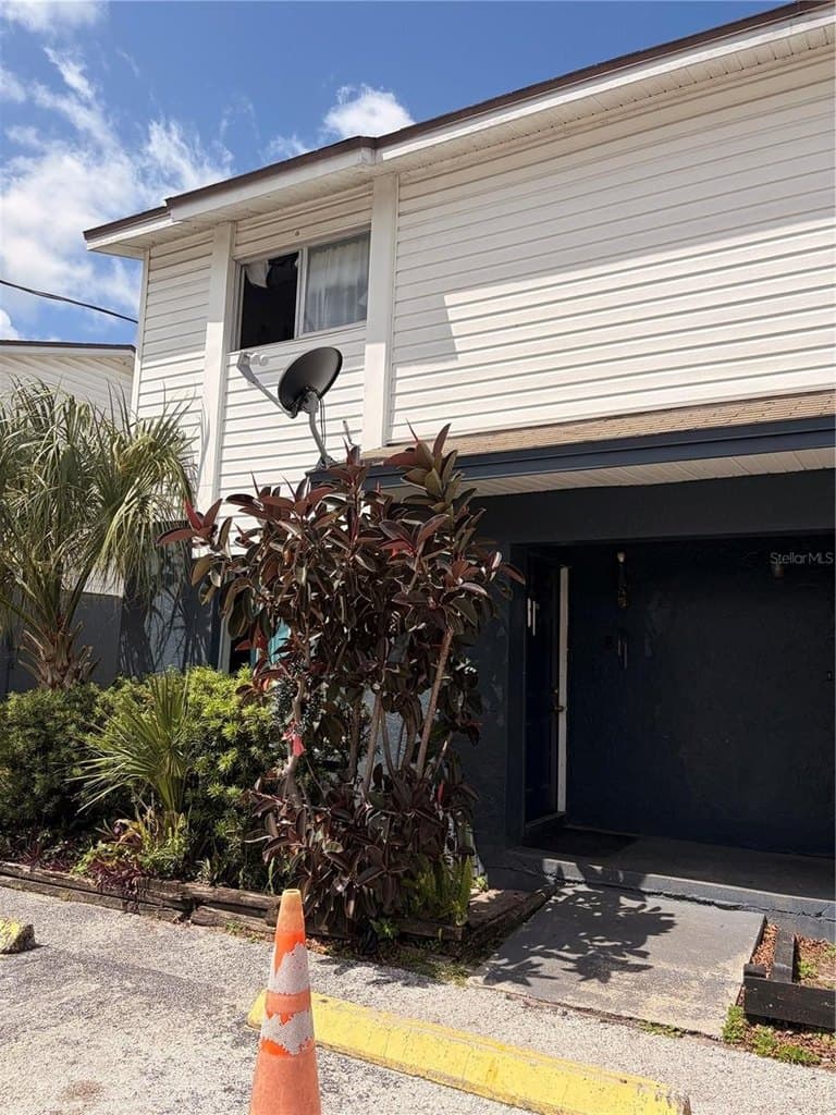 13050 Londondary Pl, Tampa