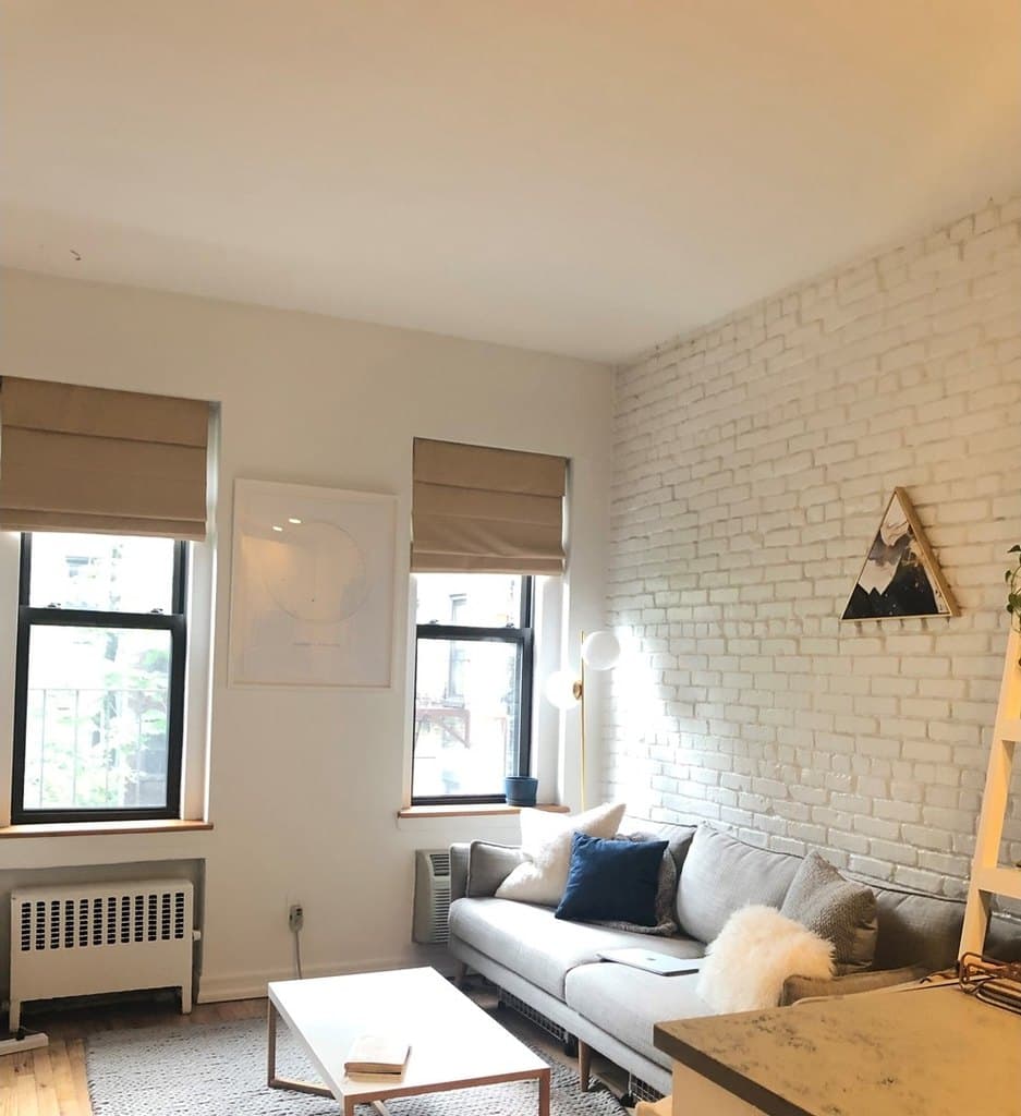 237 E 88th St Apt 302, New York