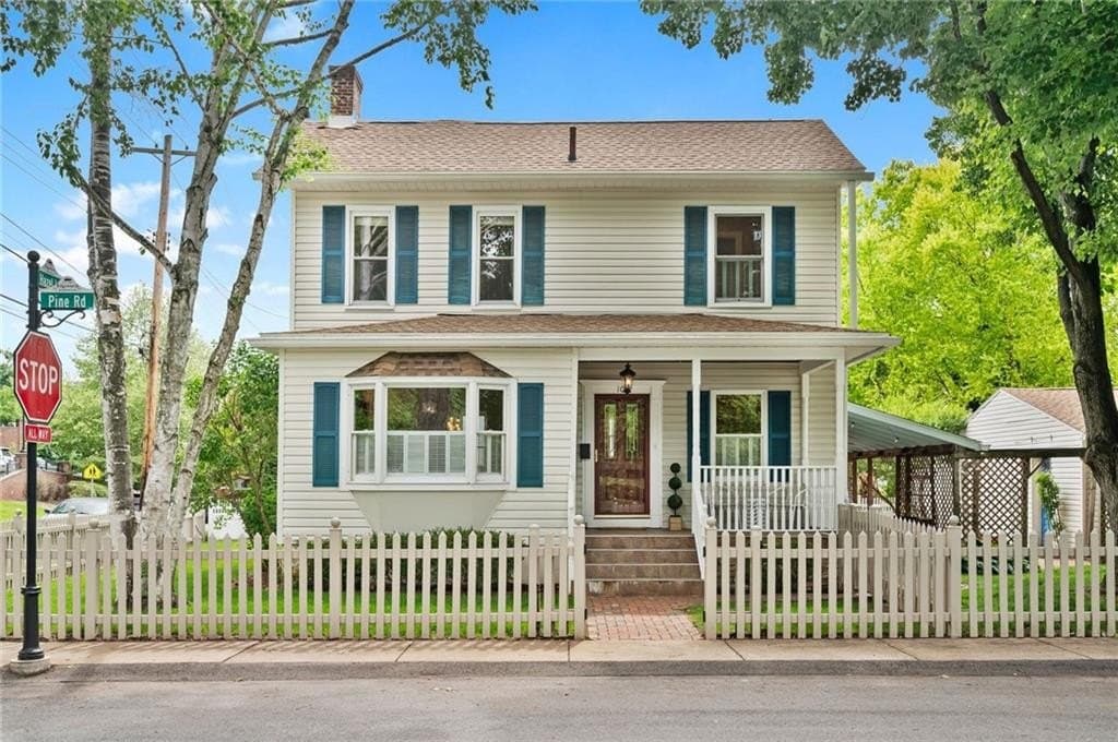 101 Pine Rd, Sewickley