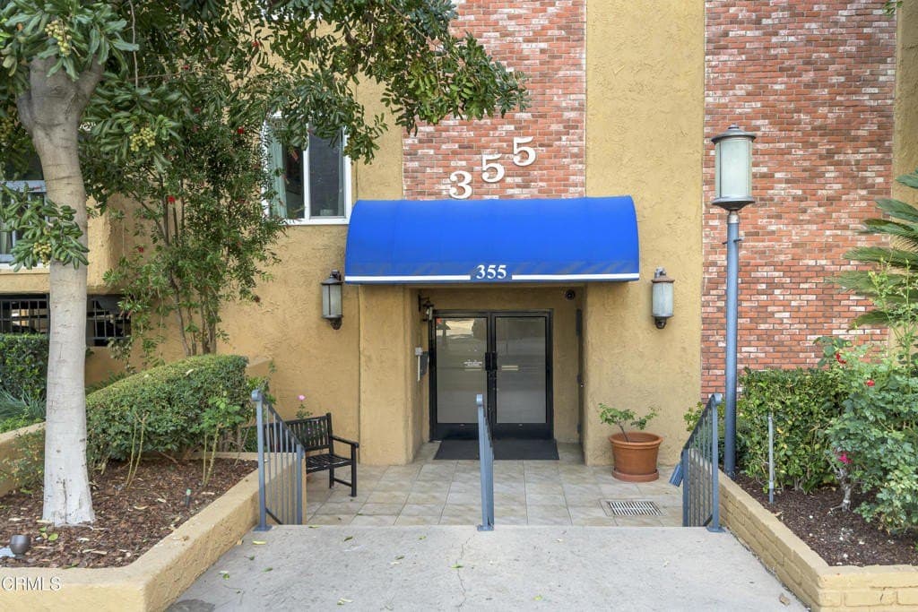 355 S Madison Ave Unit 212, Pasadena