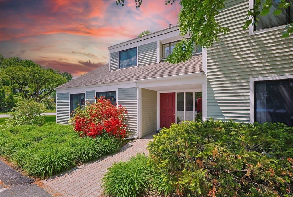 26 Concord Greene Unit 3, Concord