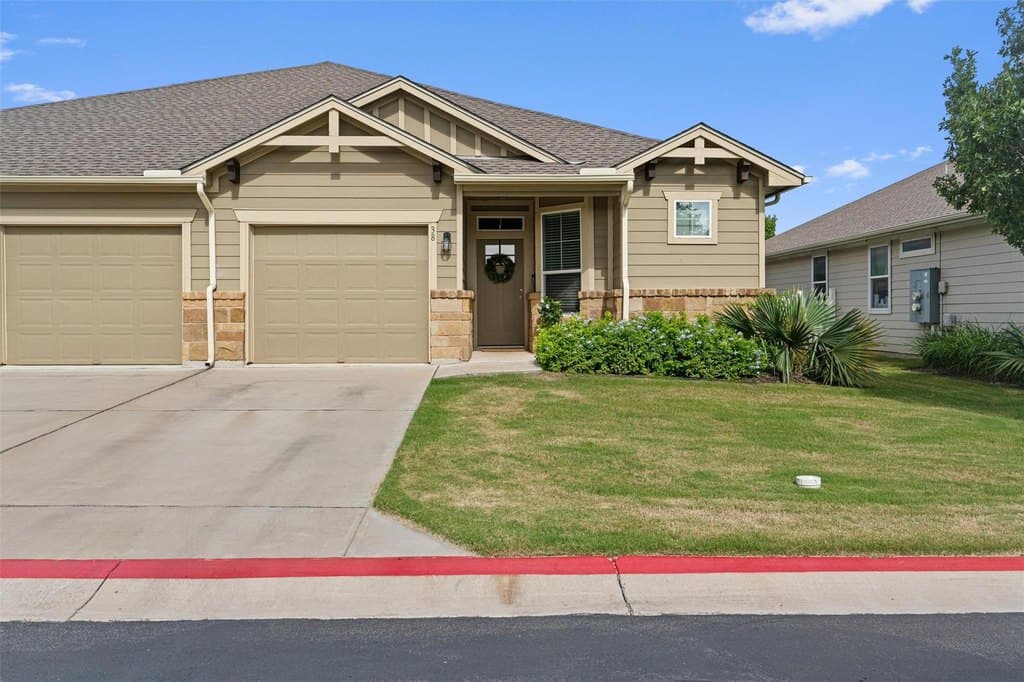 1701 Logan Dr Unit 38, Round Rock