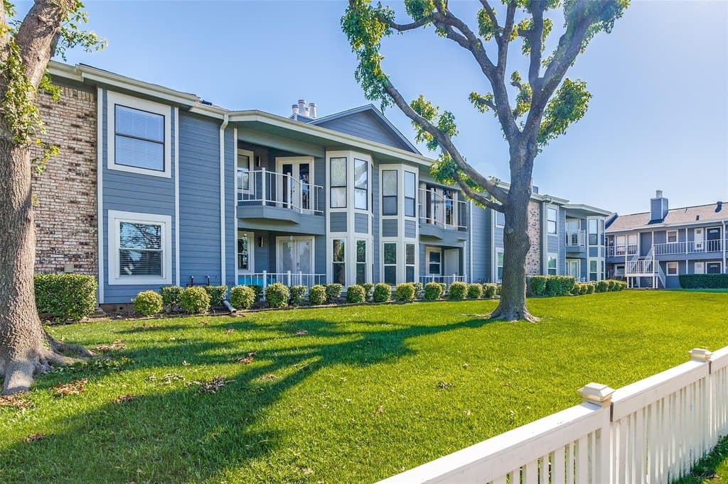 630 W Canty St Apt B6