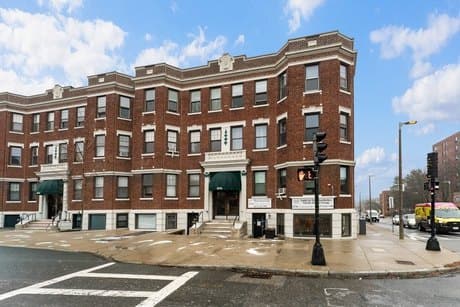 1576 Commonwealth Ave Apt 11