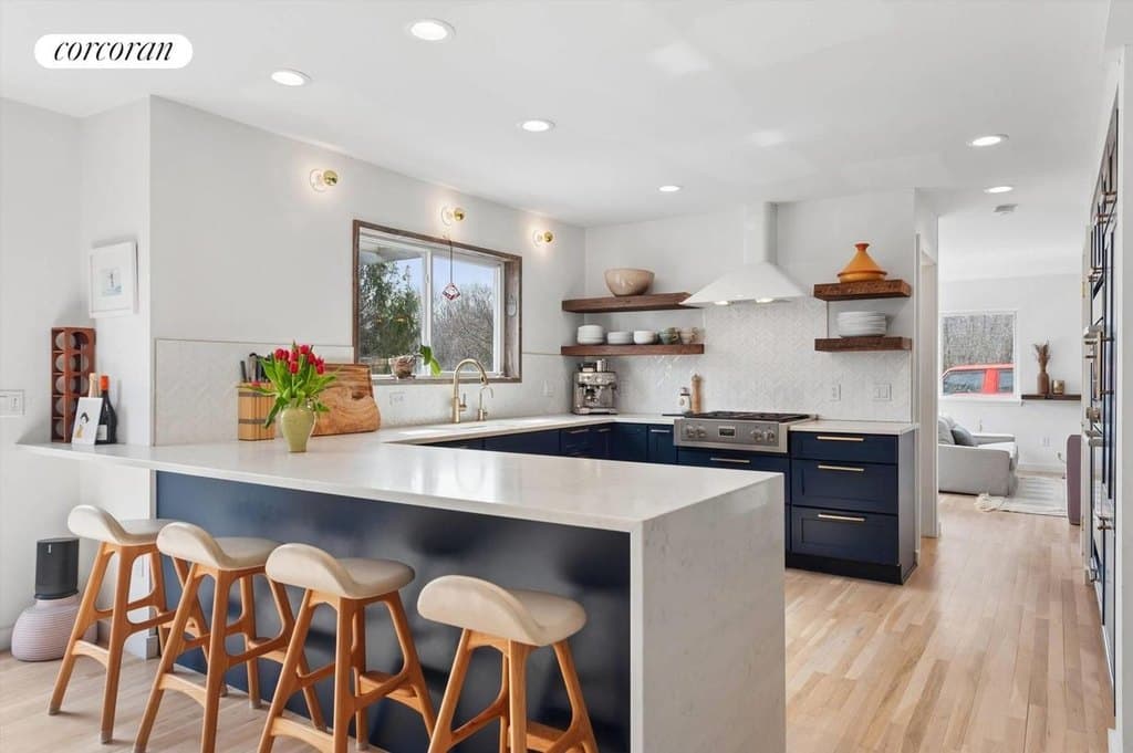 5 N Fleming Ct, Montauk