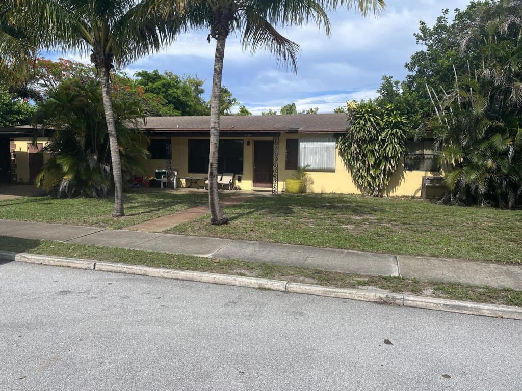 6508 Washington Rd, West Palm Beach