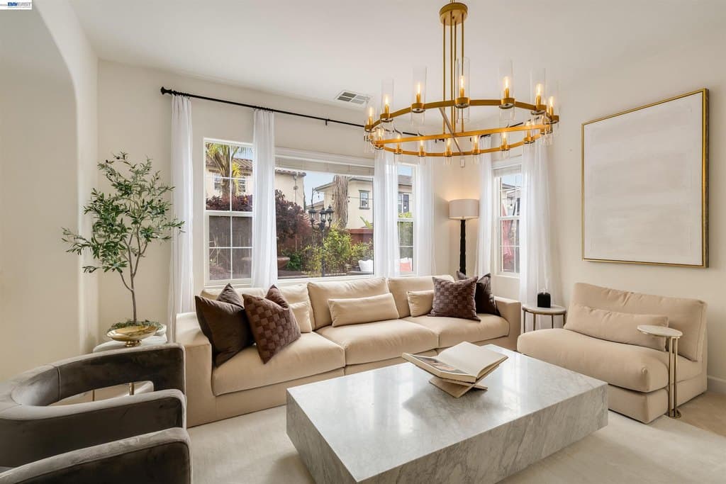 456 Vanessa Way, Danville