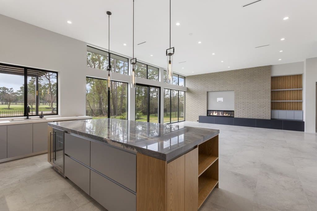 51 Huntsmans Horn Cir, The Woodlands