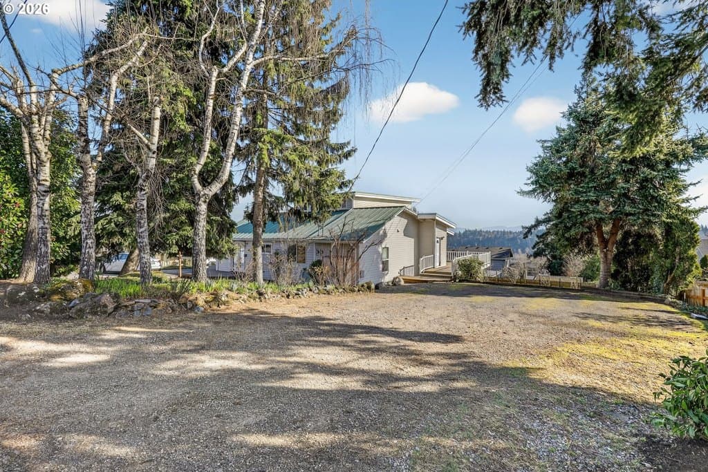 2088 Oak St, West Linn