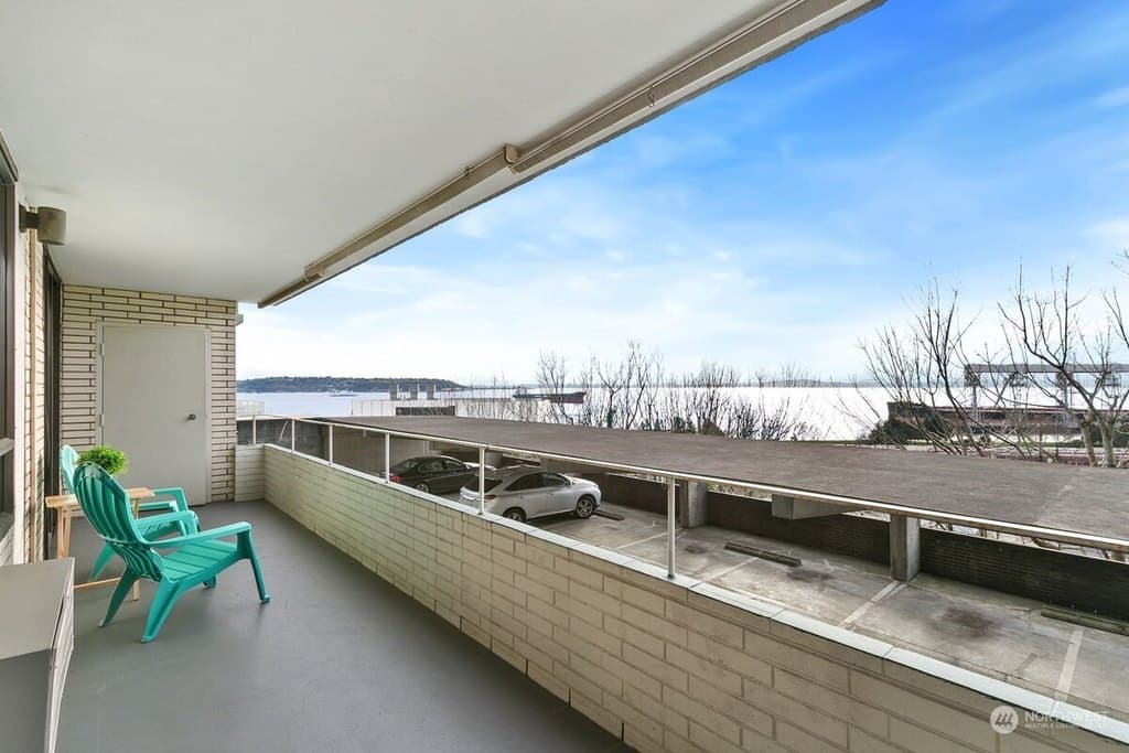 521 5th Ave W Unit 103