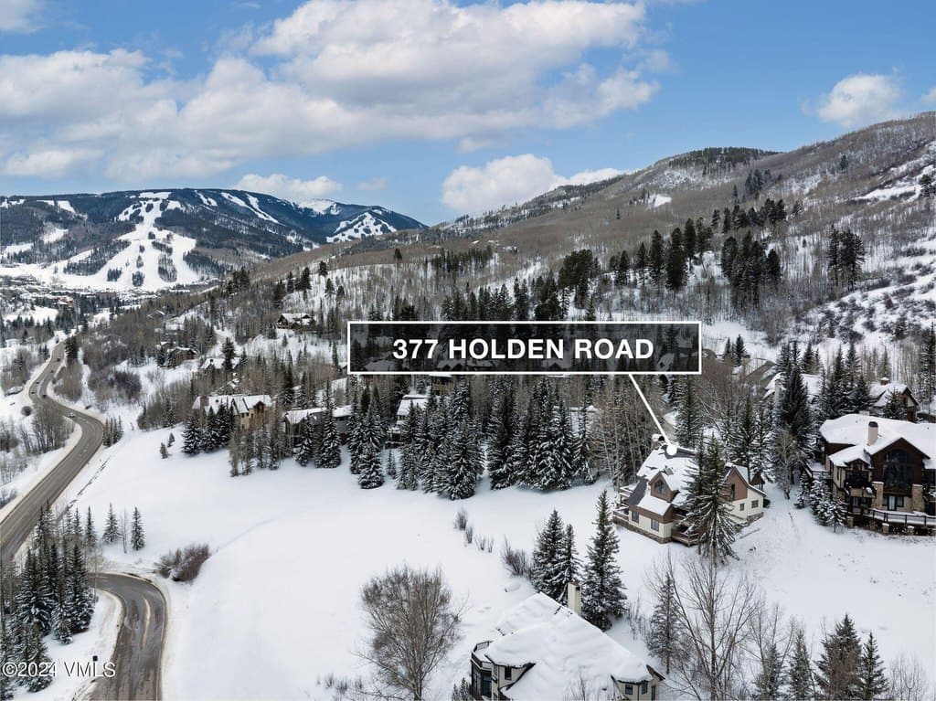377 Holden Rd, Beaver Creek