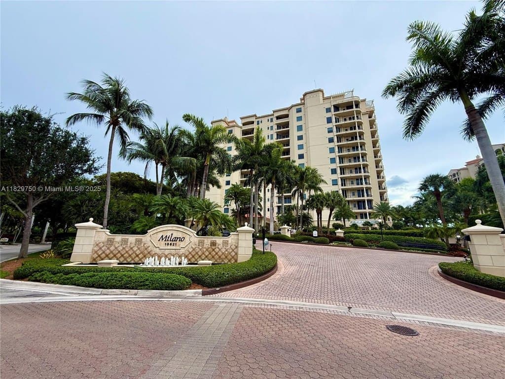 13621 Deering Bay Dr Apt 502, Coral Gables