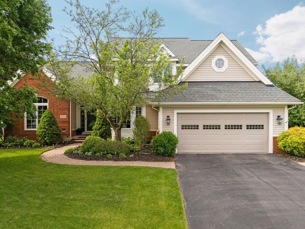 4216 Corey Cir