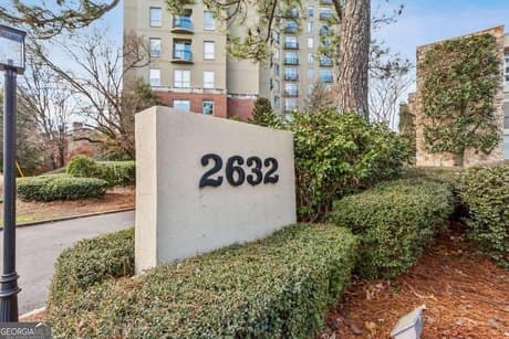 2632 Peachtree Rd NW Unit 402B