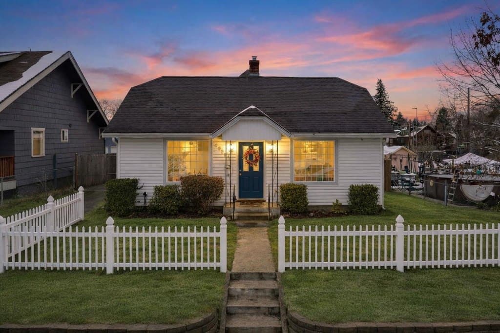 4609 N Lincoln St, Spokane