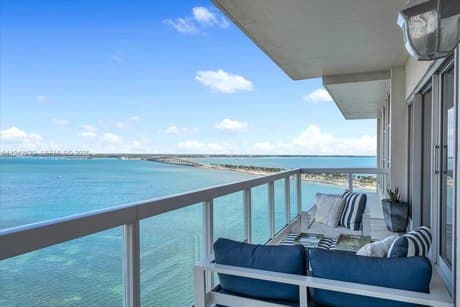 2451 Brickell Ave Apt 17D