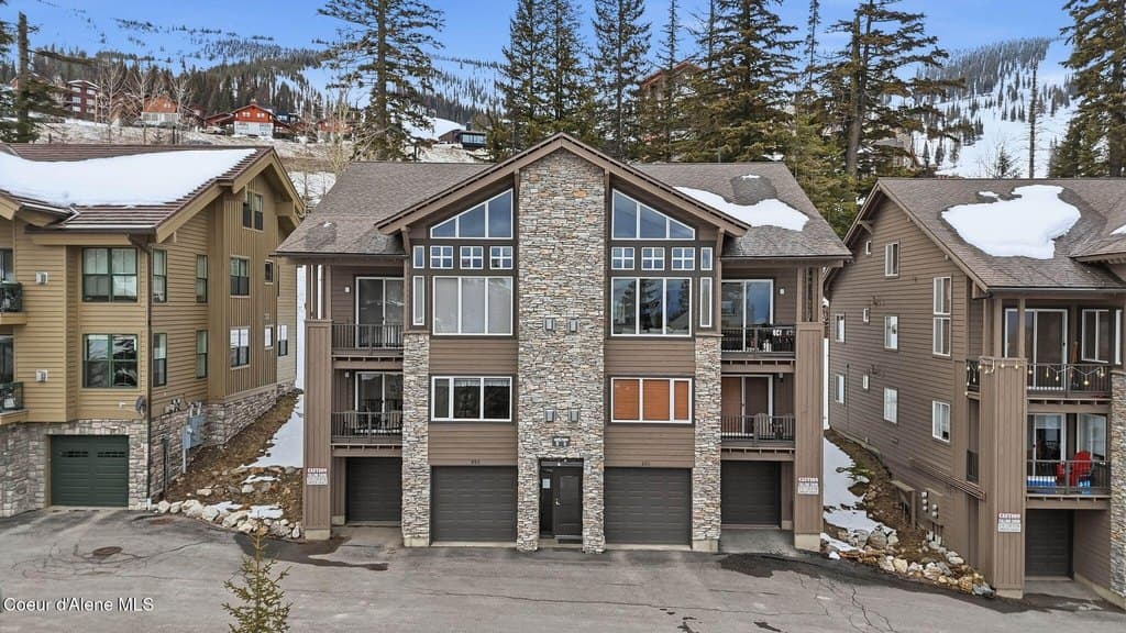 22 Chapel Ct Unit 201, Sandpoint