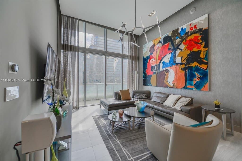 495 Brickell Ave Apt 2211