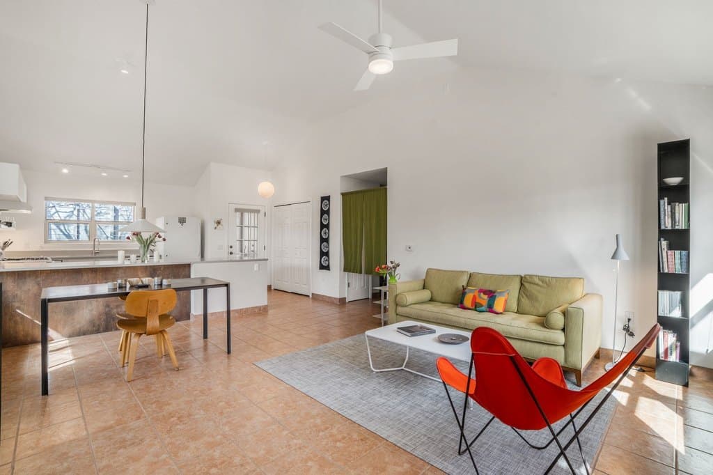 3466 Cerrillos Rd Apt L2, Santa Fe