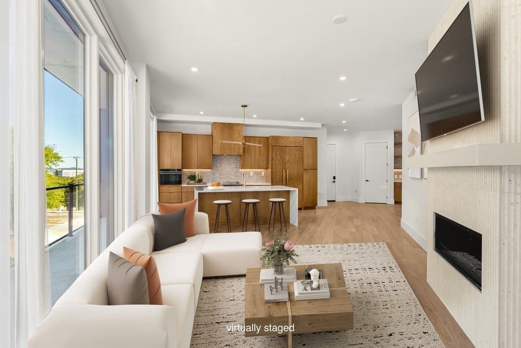 321 31st Ave N Unit B111, Nashville