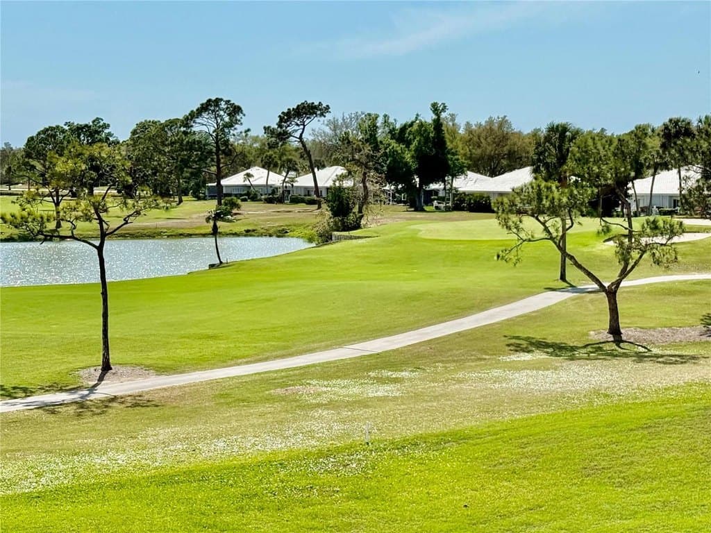 433 Cerromar Ln Unit 534, Venice