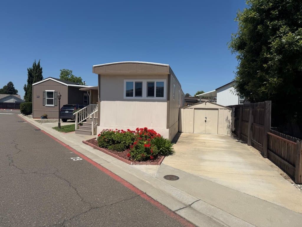 8476 W Stockton Blvd Spc 29, Elk Grove