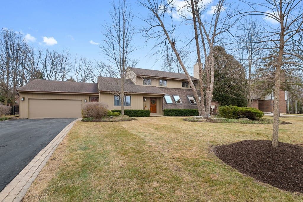 1071 Mount Vernon Ave, Lake Forest