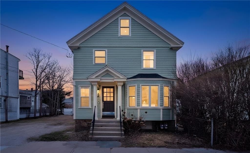 629 Thames St, Newport