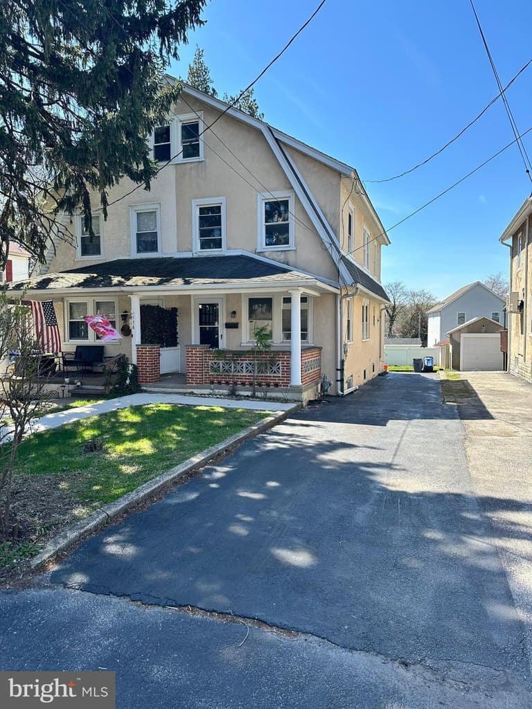 114 Conestoga Rd, Wayne