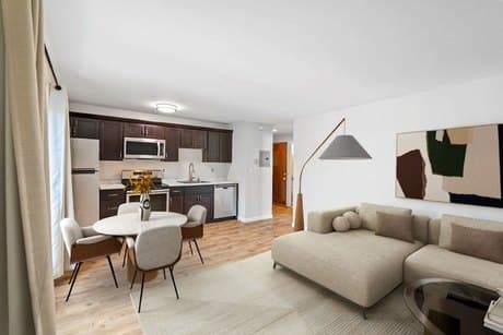 1030 Bennington St Apt 15