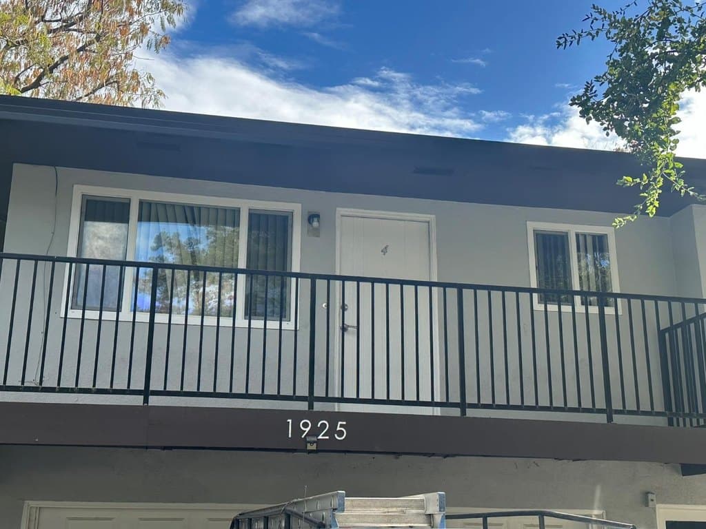 1925 Donner Ave Apt 4, Davis