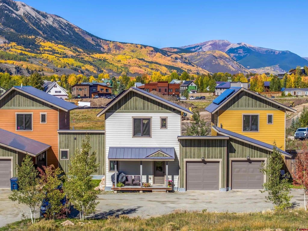 363 Cement Creek Rd Unit 3, Crested Butte